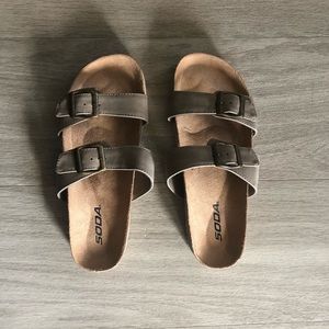 Tan sandals size 7